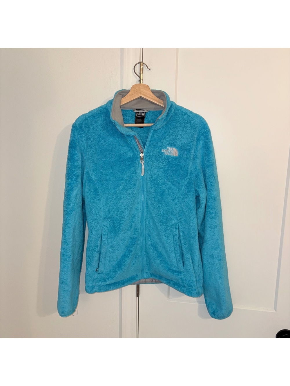 The North Face $120 Woman’s M blue quarter zip fleece jacket size Medium